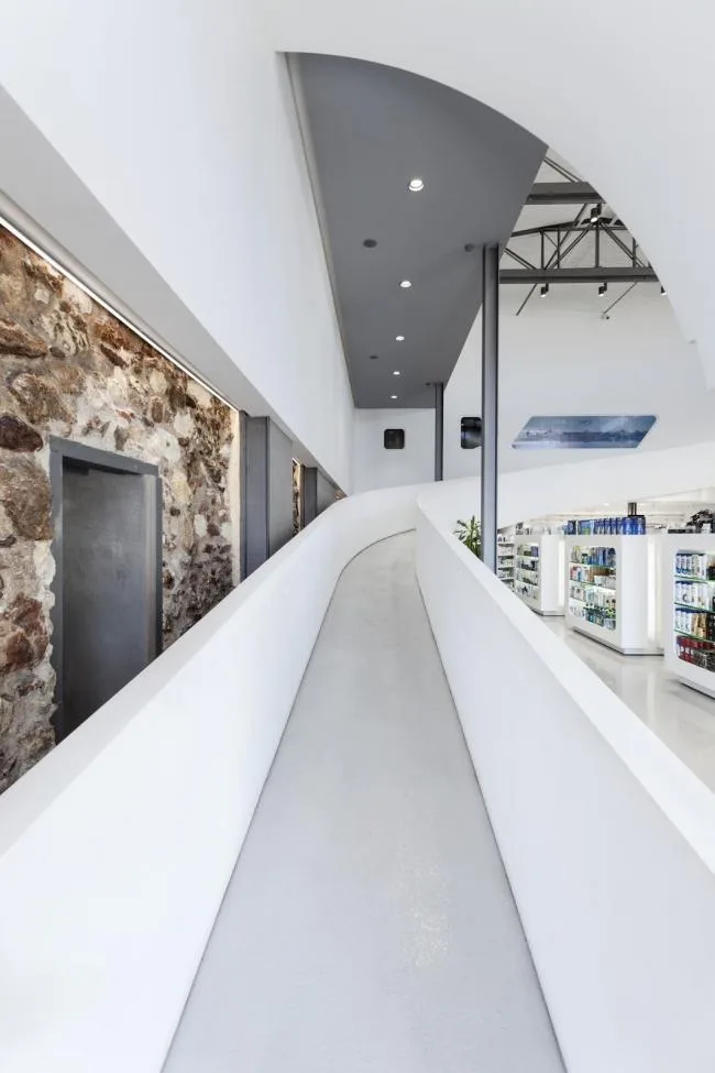 BIM Architecture | Song of Waves and White Sails: Mole Pharmacy/KLab Architecture