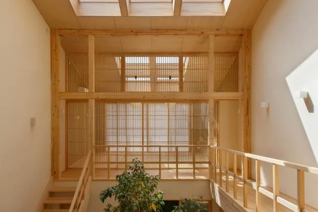 BIM Architecture | Kyoto House, Moving the Courtyard into the Home/07BEACH