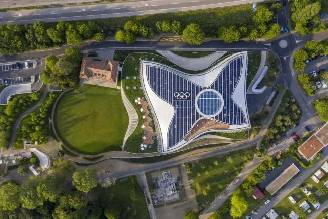 BIM Architecture | Butterfly like Lightly Spreading Wings: International Olympic Committee Headquarters/3XN