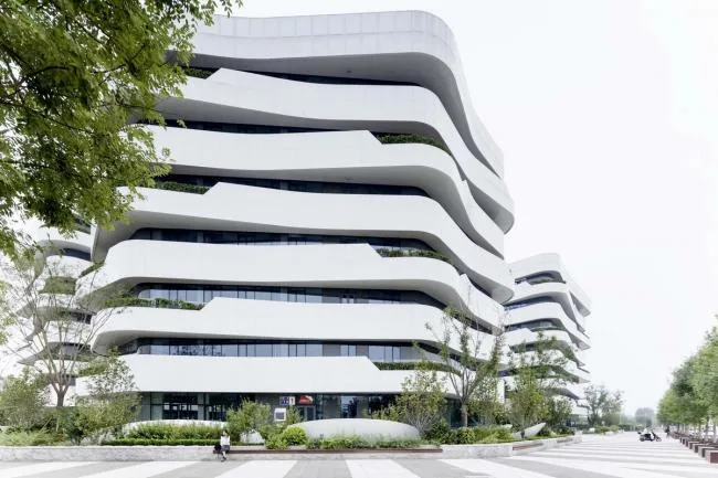BIM Architecture | Like Soft and Turbulent Waves: Tianyun Industrial Office Cluster/First Practice Architectural Design