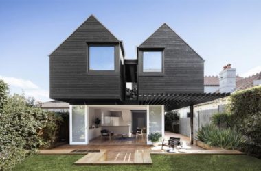 BIM Architecture: Twin Top Villas Featuring Children's Building Blocks Inspired by Angular Geometry | Benn & Penna Architecture-BIM WORLD