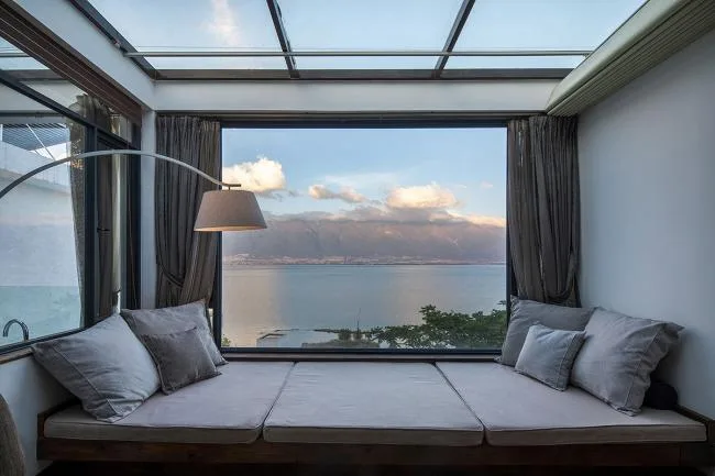BIM Architecture | Sunset Glow Over Cang'er Lake: Notes on the Construction of the Slow House in Dali/IDO Yuanxiang Architecture+Chongqing Hexin Architectural Design Institute