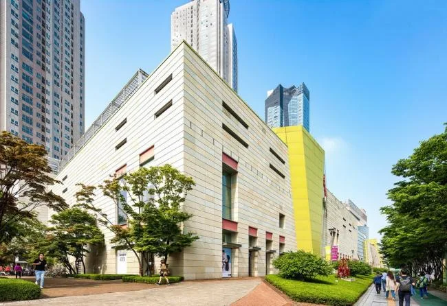 BIM Architecture | Composite Elderly Community in the Center of the City - Design Practice of Xingcheng MALL+THE CLASS 500 Elderly Apartment/JERDE