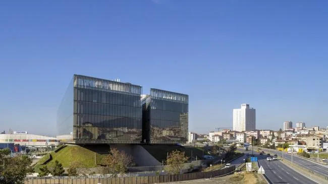 BIM Architecture | A Glass Box Gently Lying on a Hill: Galanti Bank Technology Park/ERA Architects