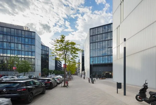 BIM Architecture | Roaming Like a Torrent: Zalando Berlin Office Headquarters/HENN+Kinzo