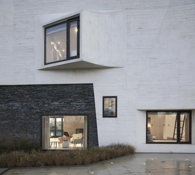 BIM Architecture | Brutalist Studio by the Sea - T House by the Sea, Qinhuangdao/META Studio