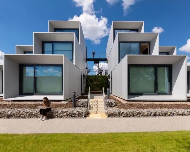 BIM Architecture | Penguins flock to see: Dyson Institute of Engineering Skills/Wilkinson Eyre