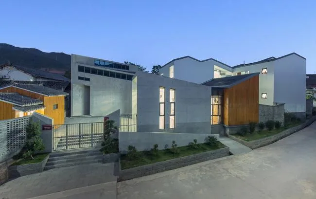 BIM Architecture | A Small and Beautiful Alternative Court/Zhida Architecture Studio/Zhengdong Design