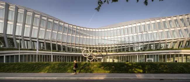 BIM Architecture | Butterfly like Lightly Spreading Wings: International Olympic Committee Headquarters/3XN