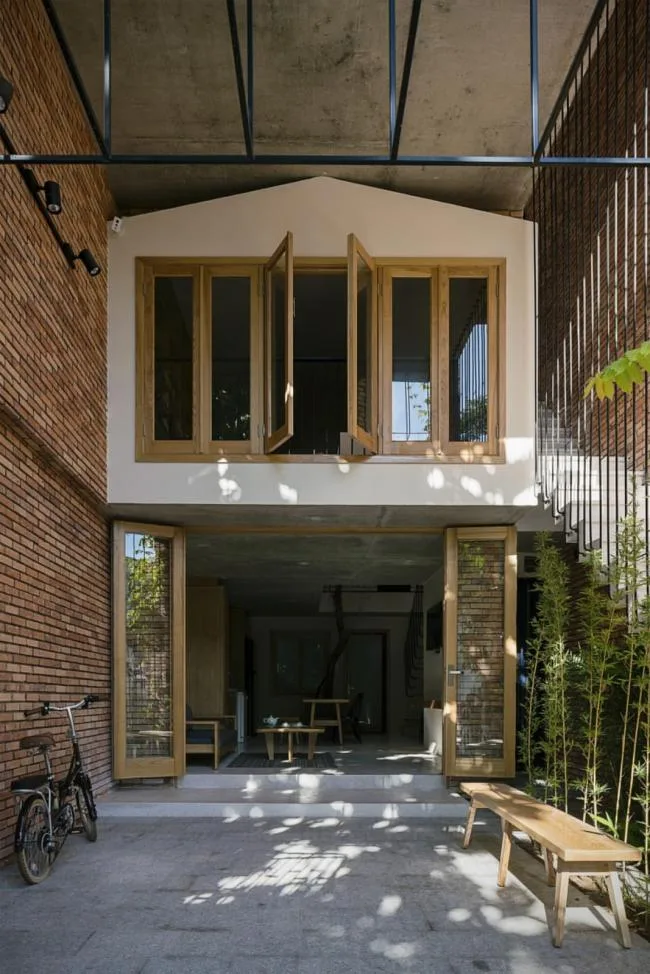 BIM Architecture | Space Nesting, Breathing Tropical Room/IZ Architects