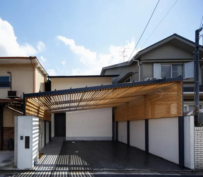 BIM Architecture | Kyoto House, Moving the Courtyard into the Home/07BEACH