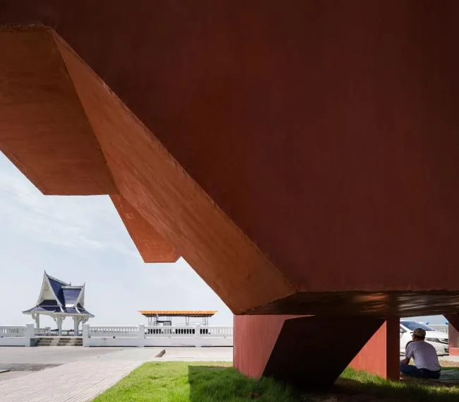 BIM Architecture | Maze of Overlapping and Interweaving - Ten Katas/Supermachine Studio