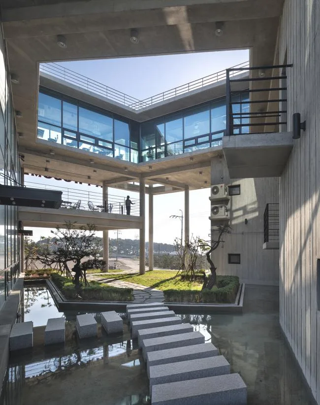 BIM Architecture | Rising Sun, overlooking the sea and sky scenic spots: Wujiao Trade Building/ON Architecture