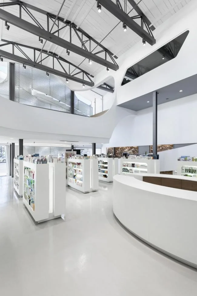 BIM Architecture | Song of Waves and White Sails: Mole Pharmacy/KLab Architecture