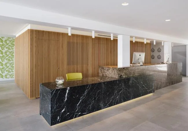 BIM Architecture | Elegant Volume Invented by Pure Lines: Flamenco Club Hotel/Zooco Estudio