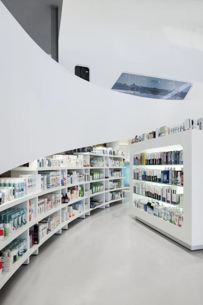 BIM Architecture | Song of Waves and White Sails: Mole Pharmacy/KLab Architecture