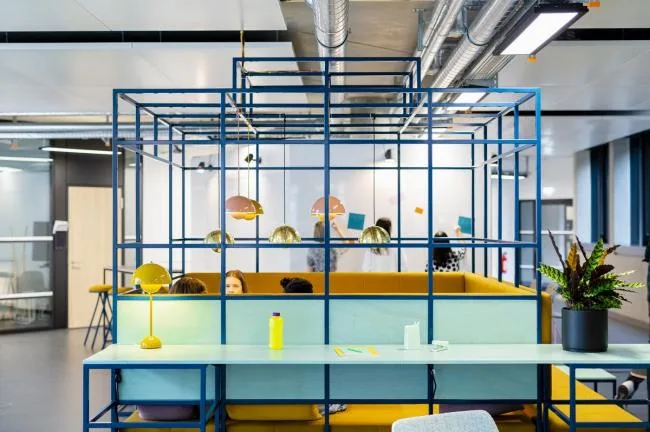 BIM Architecture | Roaming Like a Torrent: Zalando Berlin Office Headquarters/HENN+Kinzo