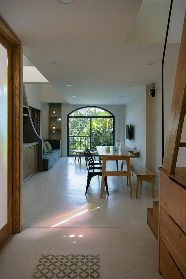 BIM Architecture | Space Nesting, Breathing Tropical Room/IZ Architects