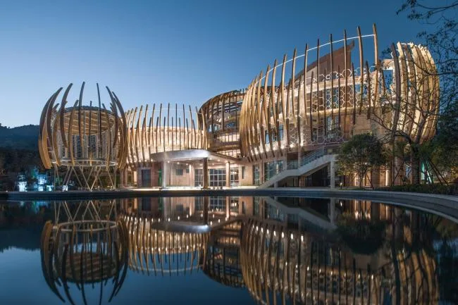 BIM Architecture | Galloping Mountain Waterfalls: In the Center of County Council International Conference/Stylus Studio