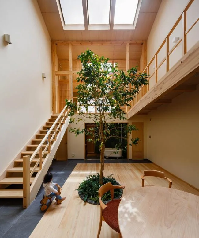 BIM Architecture | Kyoto House, Moving the Courtyard into the Home/07BEACH