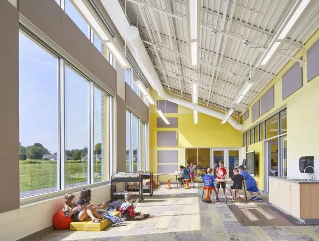 BIM Architecture | Open Interaction, Incorporating Geometric Elements: Rockford Public Elementary School/CannonDesign