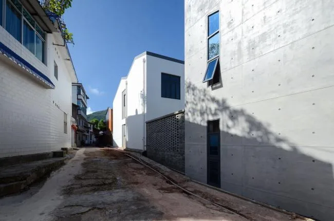 BIM Architecture | A Small and Beautiful Alternative Court/Zhida Architecture Studio/Zhengdong Design