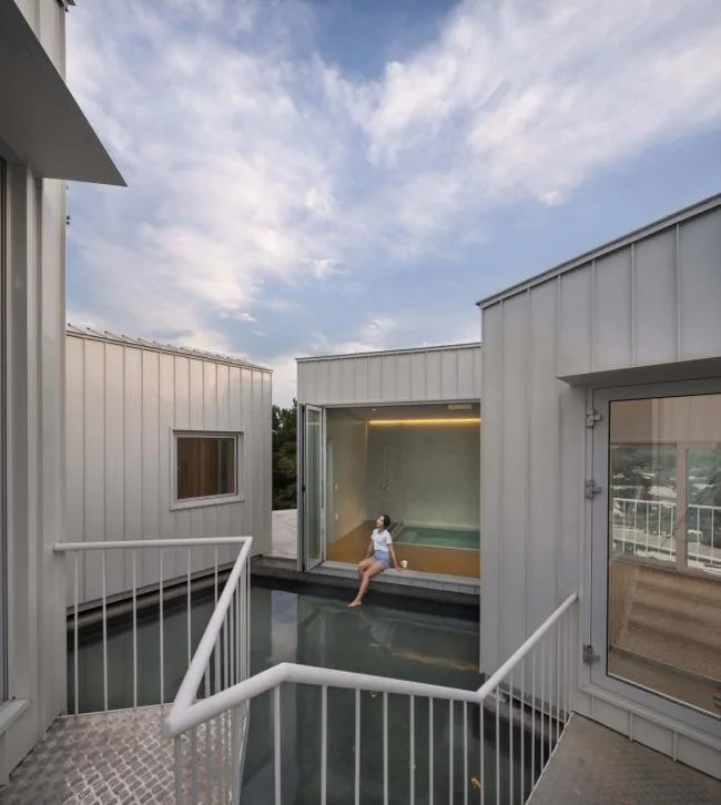 BIM Architecture | Beside the Blue Lake, Between the Jungle: Floating Cube Room by Younghan Chung Architects