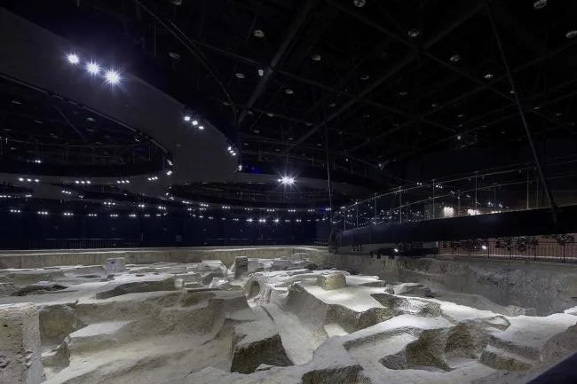 BIM Architecture | Silver White Simplicity, Soft Edges: Xingyao Site Museum/Yanchuan Architecture