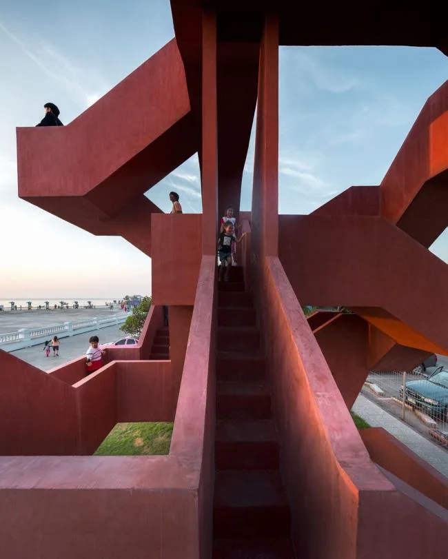 BIM Architecture | Maze of Overlapping and Interweaving - Ten Katas/Supermachine Studio