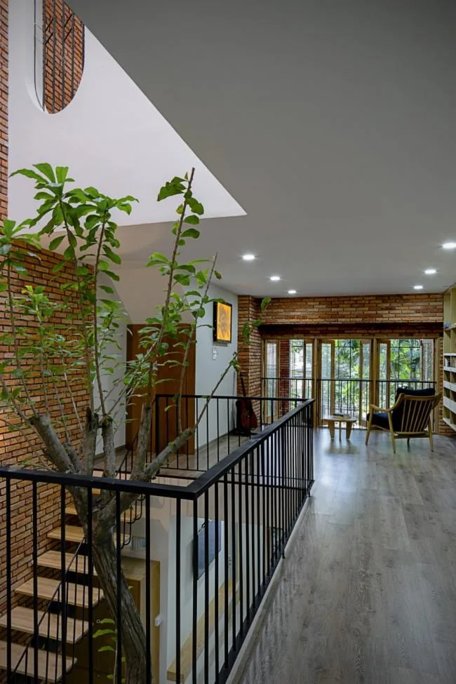 BIM Architecture | Space Nesting, Breathing Tropical Room/IZ Architects
