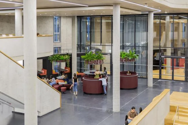 BIM Architecture | Roaming Like a Torrent: Zalando Berlin Office Headquarters/HENN+Kinzo