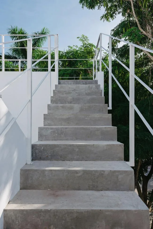 BIM Architecture | Sonata Room, using stairs to create intersecting public and private spaces/Arkham Projects