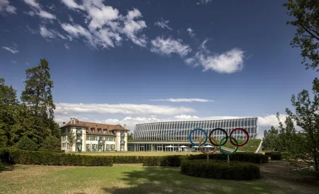 BIM Architecture | Butterfly like Lightly Spreading Wings: International Olympic Committee Headquarters/3XN