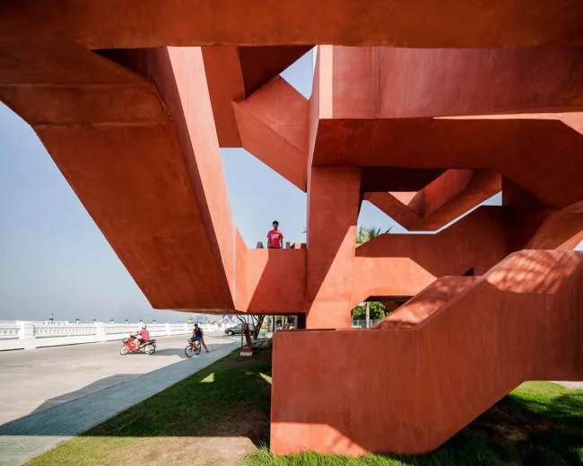 BIM Architecture | Maze of Overlapping and Interweaving - Ten Katas/Supermachine Studio