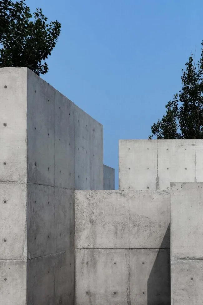 BIM Architecture | Seaside Restaurant/Vertical Building
