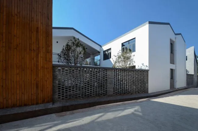 BIM Architecture | A Small and Beautiful Alternative Court/Zhida Architecture Studio/Zhengdong Design