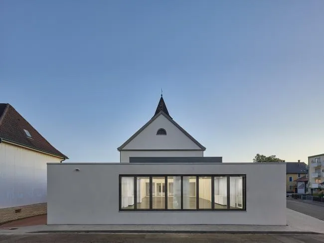 BIM Architecture | Steady and Pure, Reshaping Classicism: German Kohl * * * Church/VON M