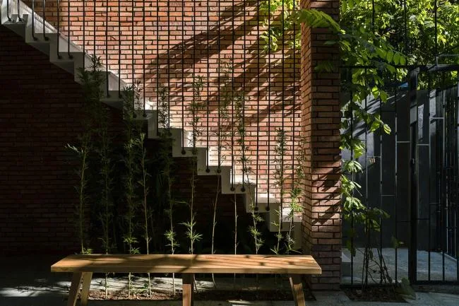 BIM Architecture | Space Nesting, Breathing Tropical Room/IZ Architects