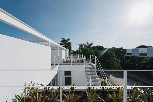 BIM Architecture | Sonata Room, using stairs to create intersecting public and private spaces/Arkham Projects
