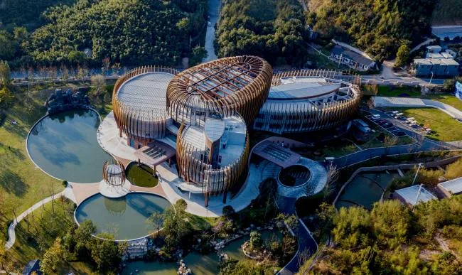 BIM Architecture | Galloping Mountain Waterfalls: In the Center of County Council International Conference/Stylus Studio