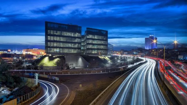BIM Architecture | A Glass Box Gently Lying on a Hill: Galanti Bank Technology Park/ERA Architects