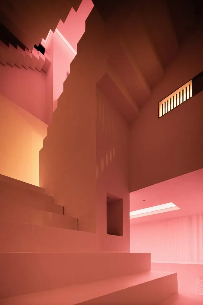 BIM Architecture | The Most Beautiful Photography Museum in Beijing: IYZ Love Swallow/Hengtian Design