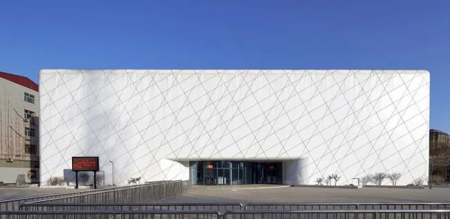 BIM Architecture | Silver White Simplicity, Soft Edges: Xingyao Site Museum/Yanchuan Architecture