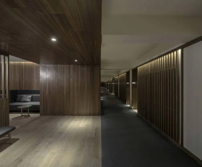 BIM Architecture | Alila Mansa Hotel Kuala Lumpur, with embedded atrium/Ruen Design Workshop