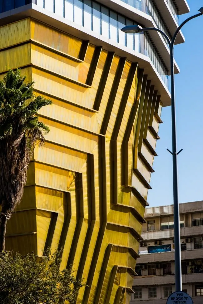 BIM Architecture | Inverted Iceberg: ToHA Office Building/Ron Arad Architects