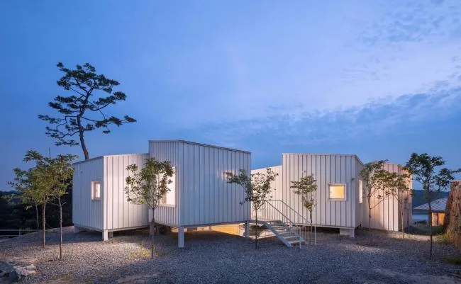 BIM Architecture | Beside the Blue Lake, Between the Jungle: Floating Cube Room by Younghan Chung Architects