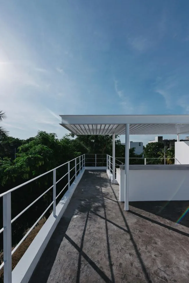 BIM Architecture | Sonata Room, using stairs to create intersecting public and private spaces/Arkham Projects