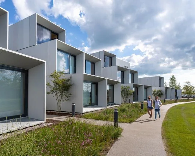 BIM Architecture | Penguins flock to see: Dyson Institute of Engineering Skills/Wilkinson Eyre