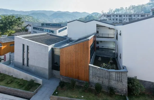 BIM Architecture | A Small and Beautiful Alternative Court/Zhida Architecture Studio/Zhengdong Design