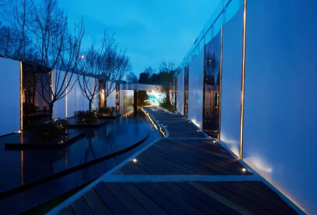 BIM Architecture | Cyber · Youyou Intermediate Media Materials Revitalize the New Life of Basements/SODA Architects
